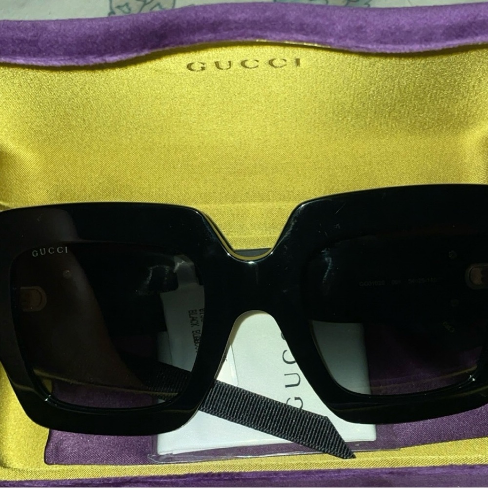 Gucci glitter sunglasses